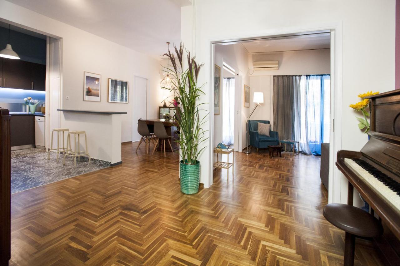Modern-Vintage apartment by Acropolis museum Athènes Extérieur photo